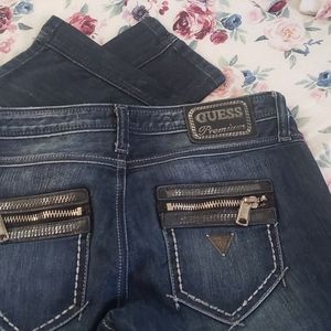 GUESS JEANS